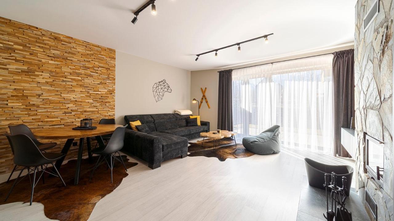 Apartmany A Chalety Horizont Resort Tatranska Lomnica Bagian luar foto