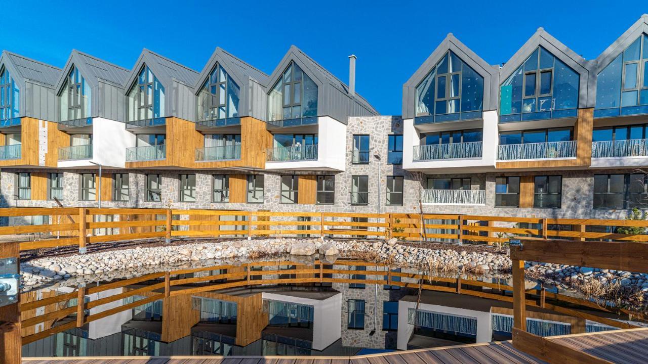 Apartmany A Chalety Horizont Resort Tatranska Lomnica Bagian luar foto