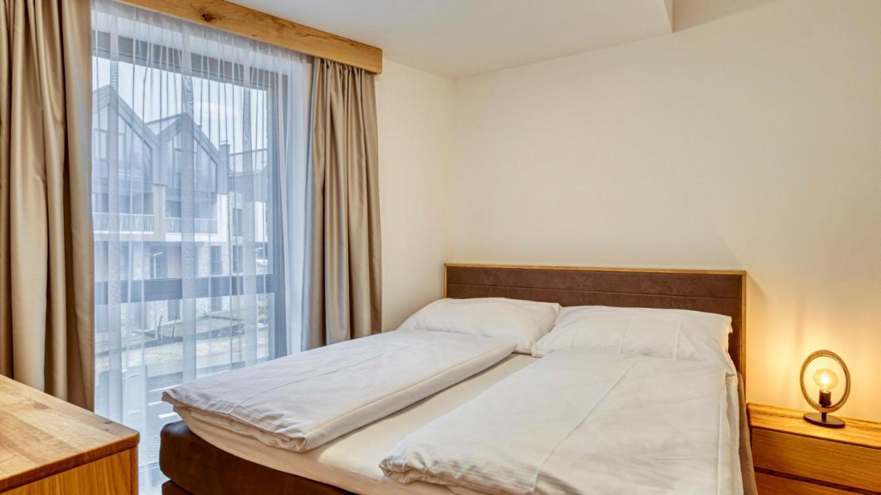 Apartmany A Chalety Horizont Resort Tatranska Lomnica Bagian luar foto